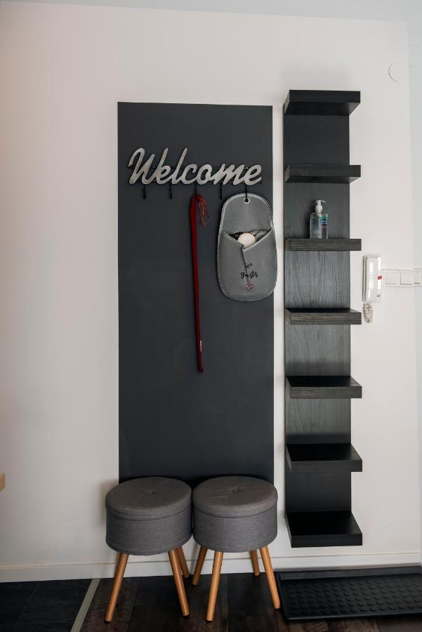 Anavrin Apartman Free Parking Appartement Pécs Buitenkant foto